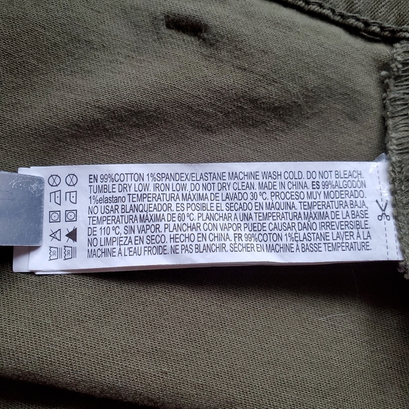 Green Mini Skirt, Gold Buttons - Picture 5 of 5